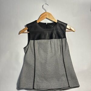 Theory real leather shirt 
Imported fabric
Size 0